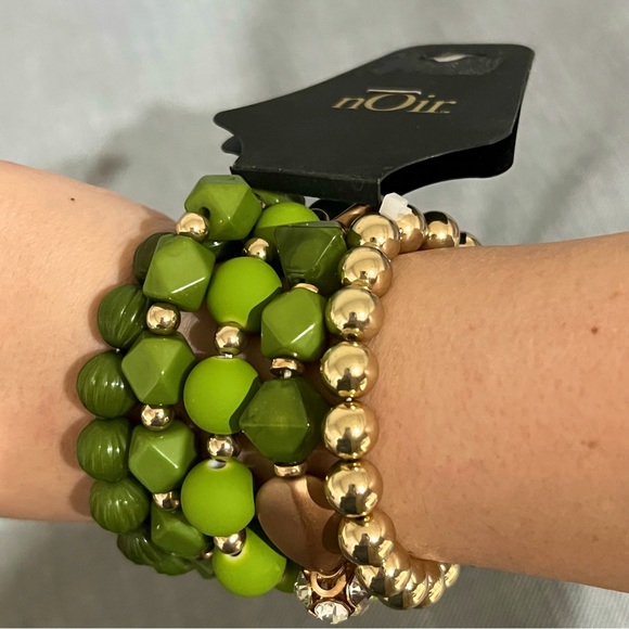 nOir Beaded Green & Gold Bracelet Bundle - Picture 1 of 3